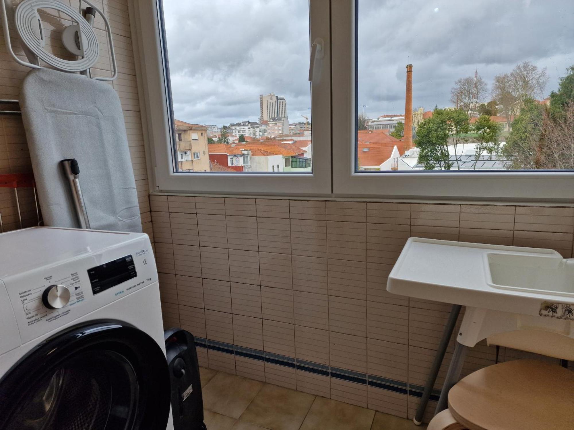 Cozy Apartment With Terrace, Air Cond, Free Parking, By Porto With Love Lda Exterior photo